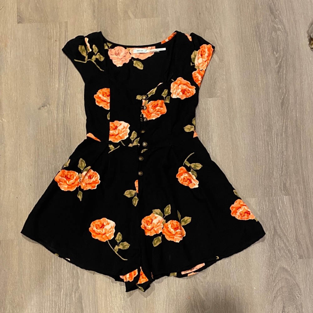 Flower print romper